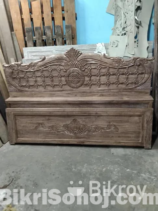 ছয় ফিট  বাই ৭ ফিট খাট